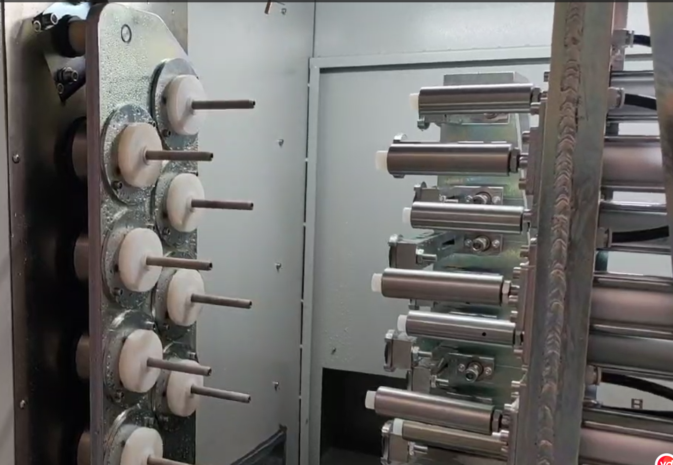  Washer/Gasket/Ring Slitting Machine with 8 Spindles and automatic loading